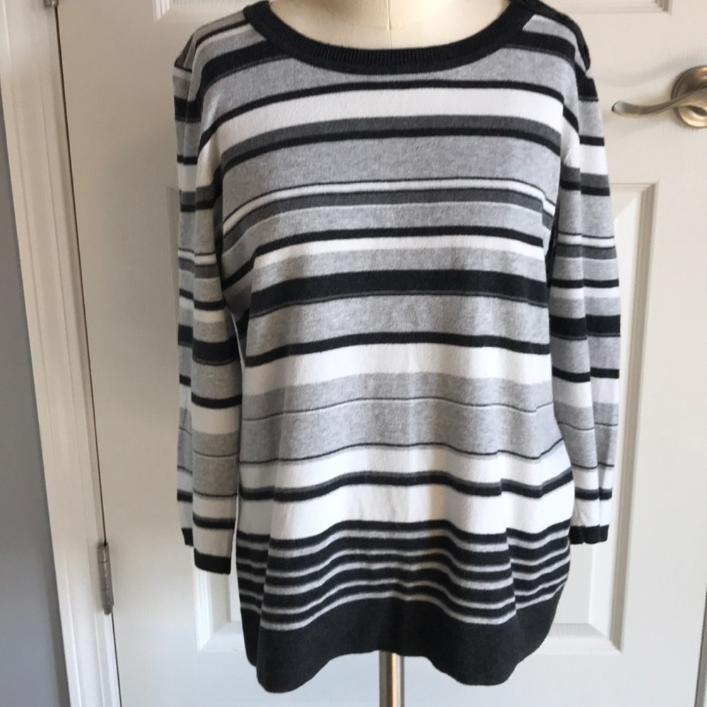 Croft & Barrow Sweater